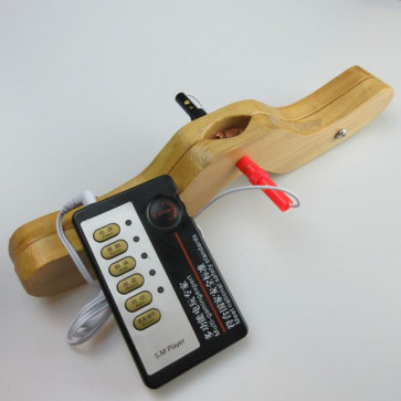 Фиксатор с электростимуляцией Electro-sex wooden penis / scrotum clamp - S