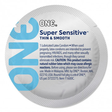 Презерватив ONE Super Sensitive, 1 шт, гладкий, c дополнительной смазкой