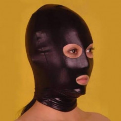 Черная виниловая маска с вырезами