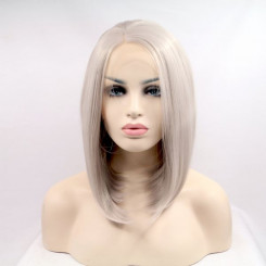 Короткий прямой реалистичный женский парик на сетке пепельно - серого цвета