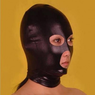 Чорна маска з вирізами